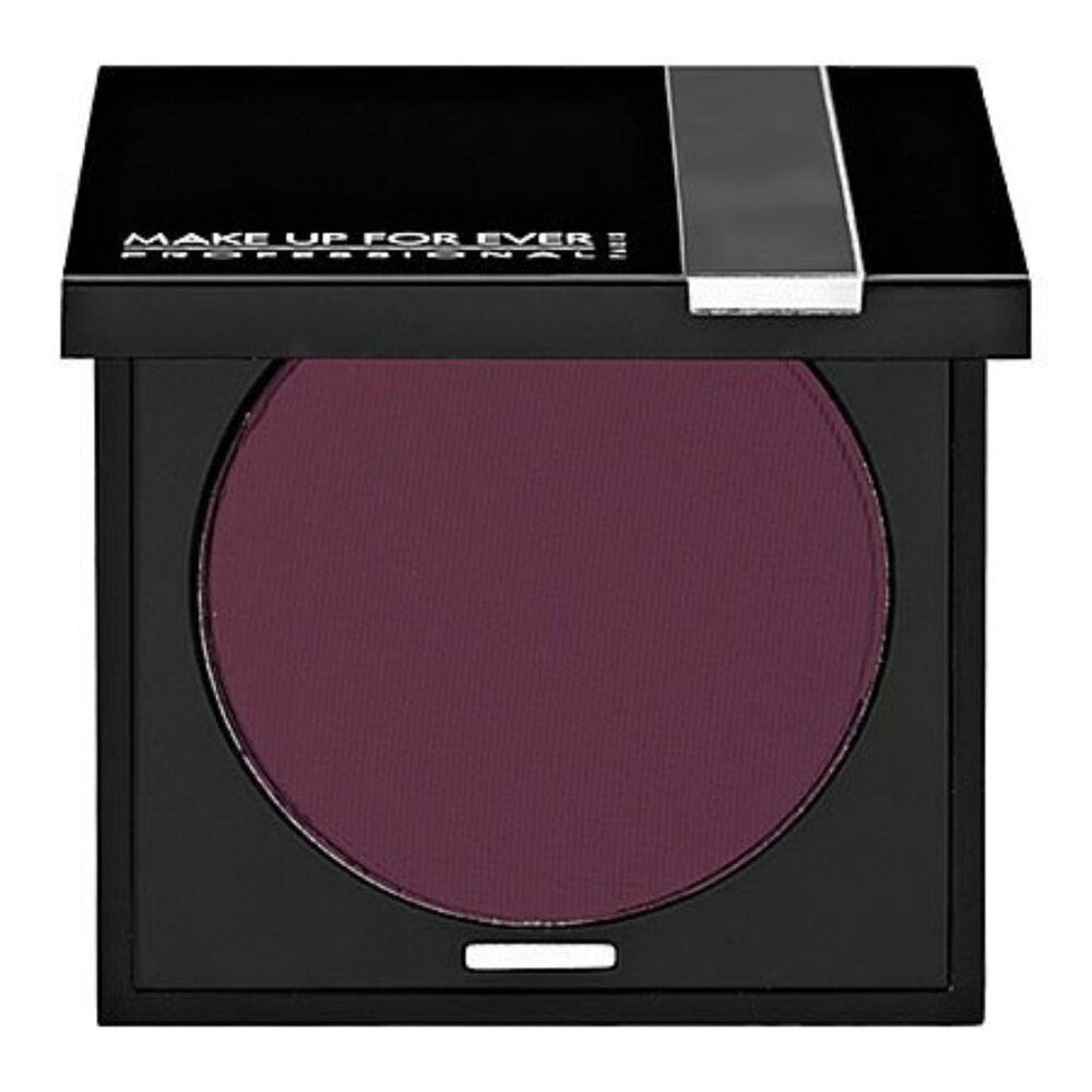 Make Up For Ever: Matte Eyeshadow in #160 Dark Purple